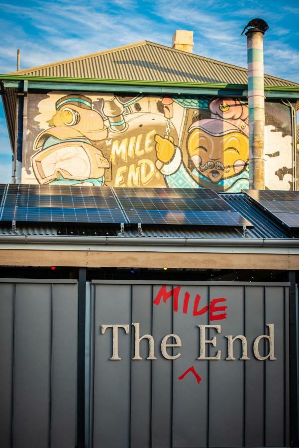 The Mile End Hotel Adelaide Ngoại thất bức ảnh